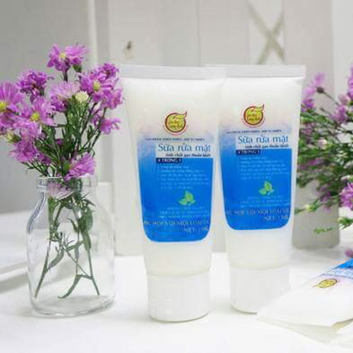  Sữa Rửa Mặt Tinh Chất Gạo 