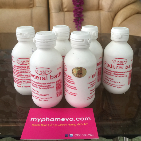 Sữa Non kích trắng Clarins Pháp