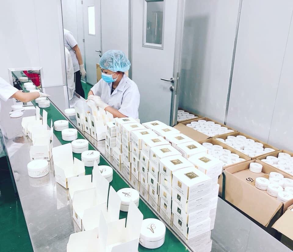 KEM DƯỠNG TRẮNG DA BODY A COSMETICS Dưỡng Thể-1