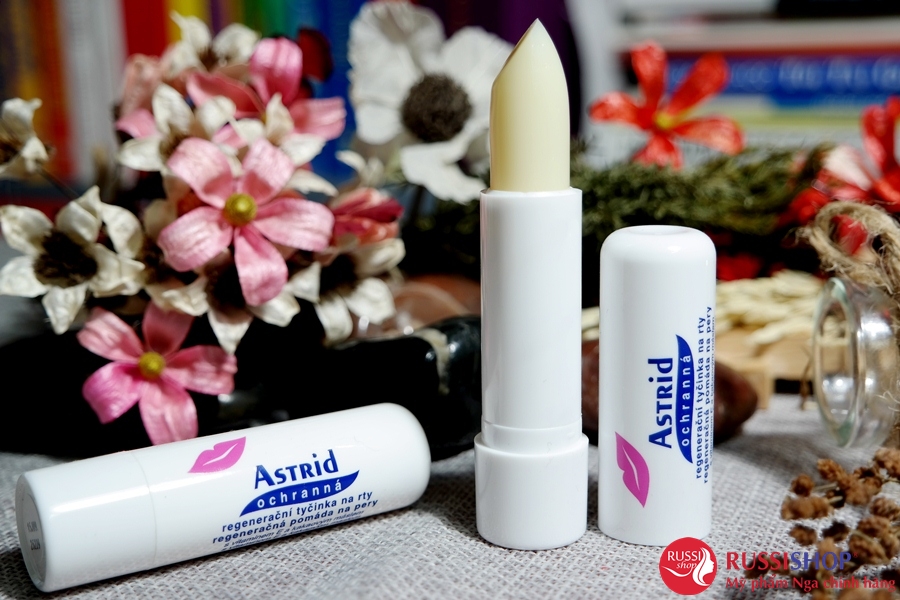 Son Astrid  dưỡng môi từ mỡ hươu vitamin E  Trang Điểm Đôi Môi-1