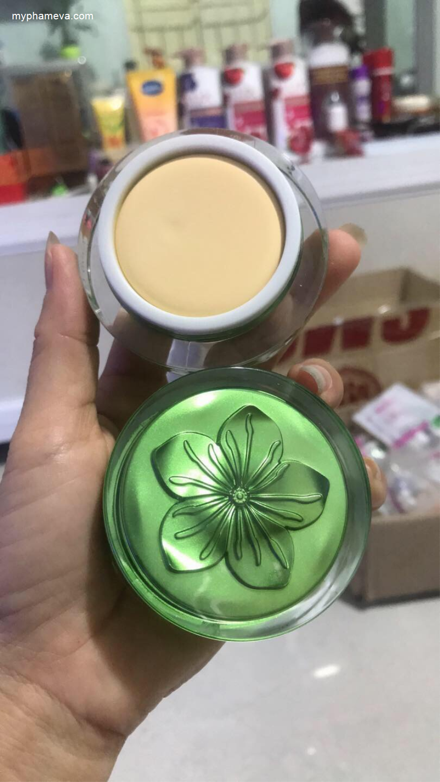 Kem Trắng mịn Da NaiRem Collagen Chăm Sóc Mặt-1