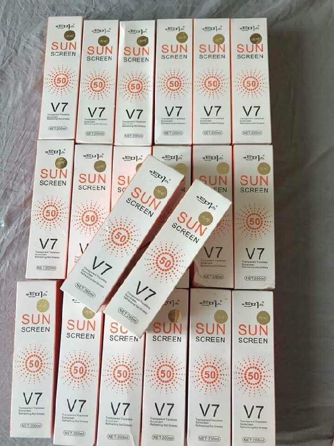 Xịt Chống Nắng Sun Screen V7 Hàn Quốc Dưỡng Thể-1