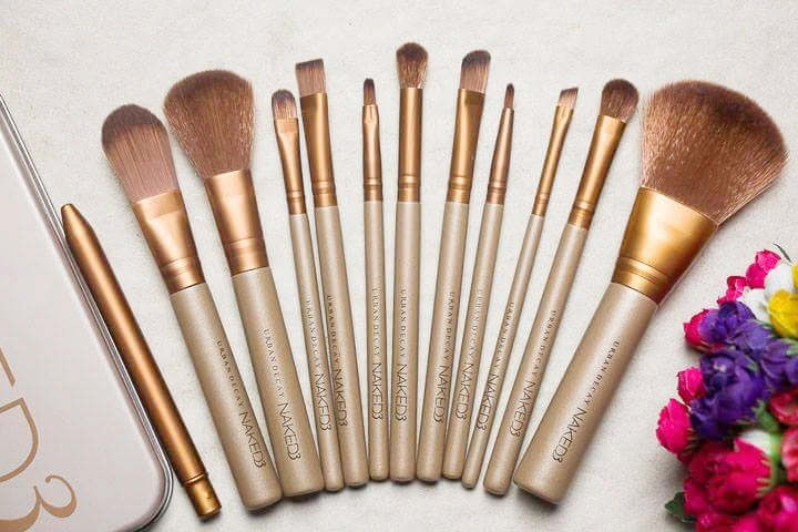 Bộ cọ trang điểm Naked3