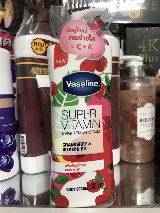 Sữa Dưỡng Thể Sáng Da Vaseline Super Vitamin B3 & C Thái lan Chăm Sóc Mặt-1